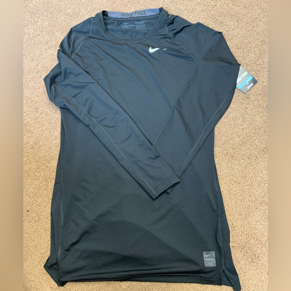 Nike Compression Long Sleeve Shirt Mens XL. New with Tags